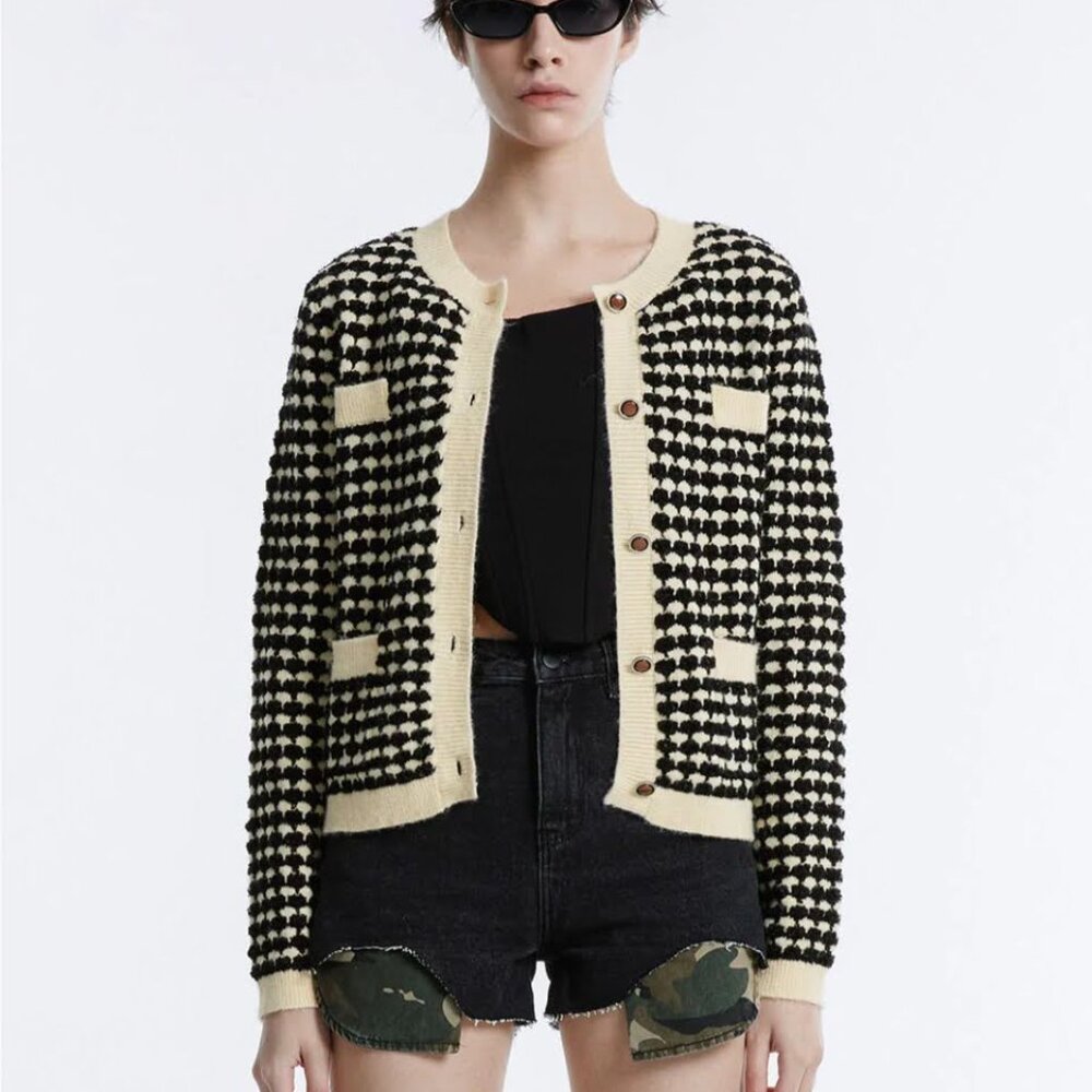 Urban Revivo Checkered Cardigan